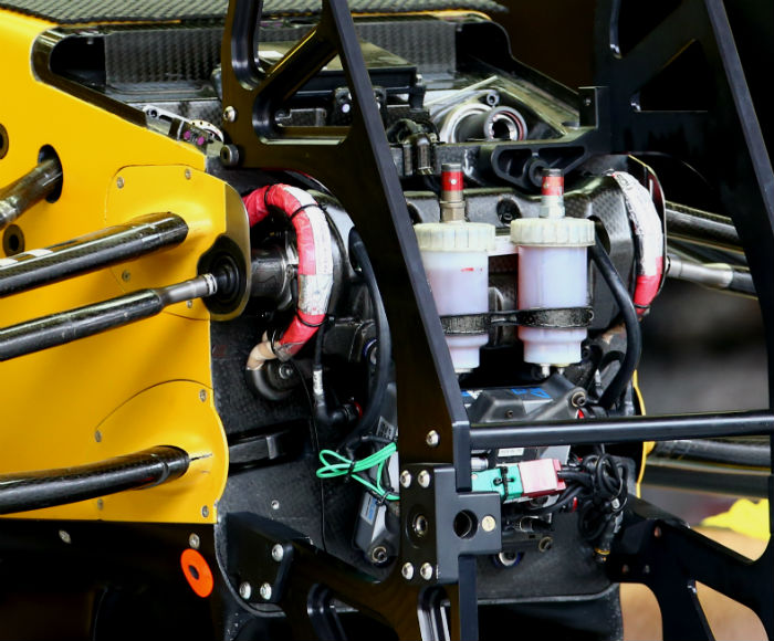 Renault RS16